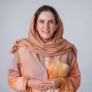پریا-علی-آبادی