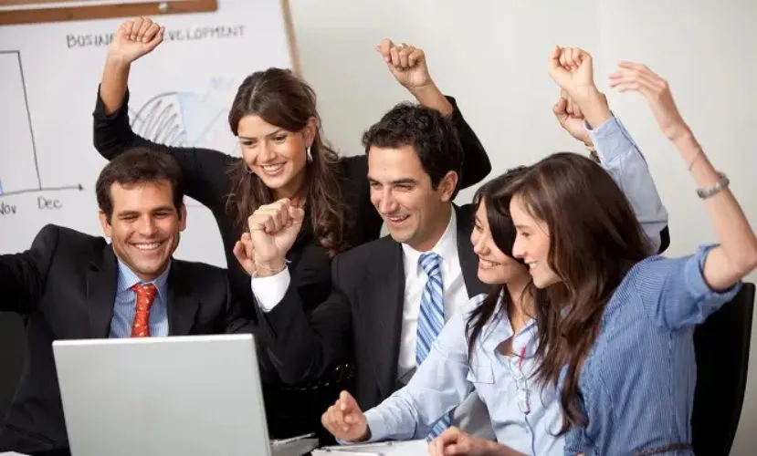 افزایش رضایت کارکنان