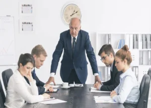 تفاوت لیدرشیپ کوچینگ با توسعه رهبری