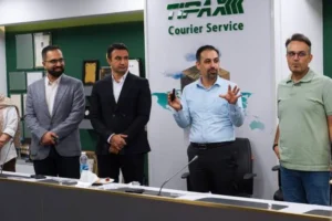 تفاوت بین مدیریت و رهبری در سازمان‌های نوین