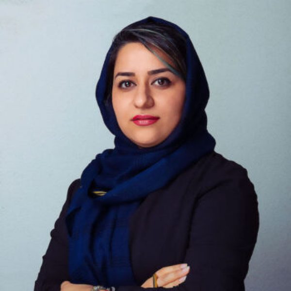نازنین-سخاوتی
